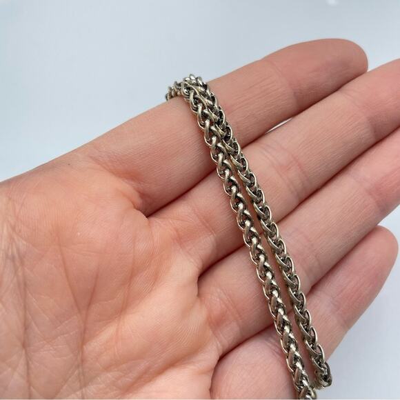 Silver Tone Pendant Necklace Round Unmarked Heavy - Picture 5 of 7